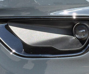 Mopar Paintable Fog Lamp Bezels for 2017-2022 Grand Cherokee WK2