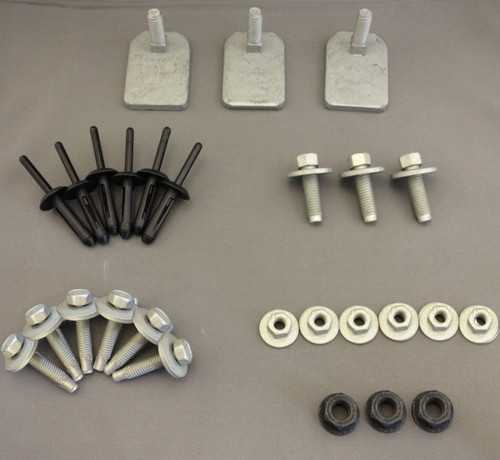 Mopar Tubular Side Step Hardware Kit for 2011-2022 Grand Cherokee WK2